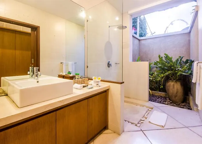 Luxury Antan * Seminyak (Bali)