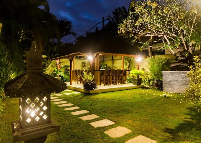 Luxury Antan Seminyak (Bali)